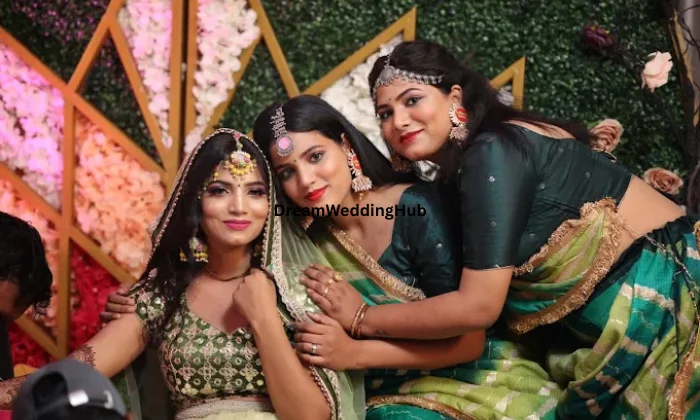 Aura By Hashtag Maansi